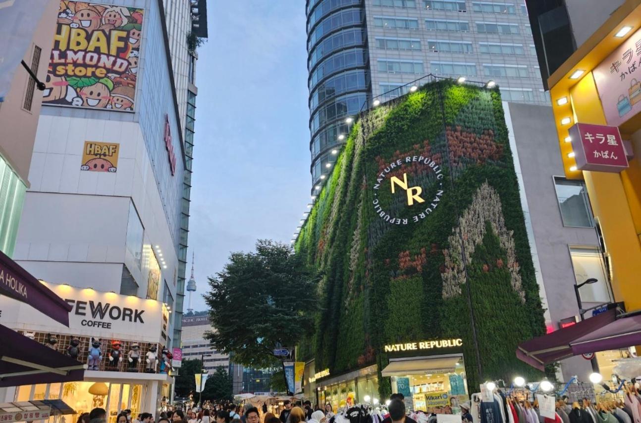 Huga Inn Seoul Bagian luar foto