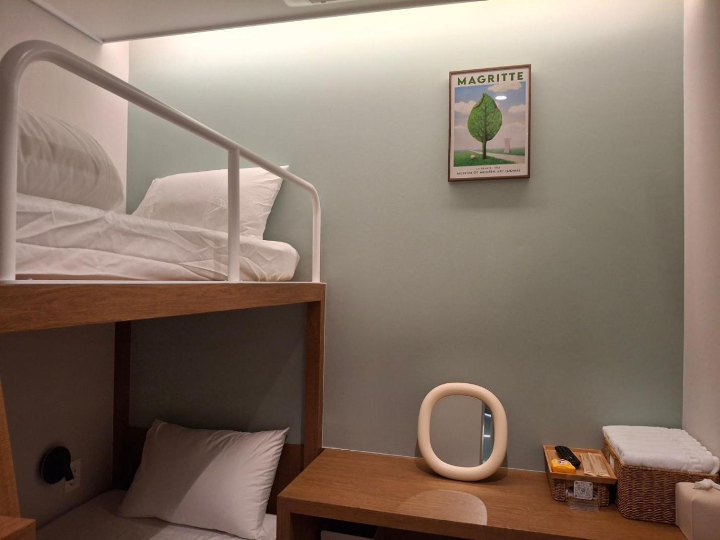 Huga Inn Seoul Bagian luar foto